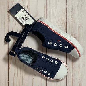Tommy Hilfiger NWT Toddler Boys Sneakers Size 8